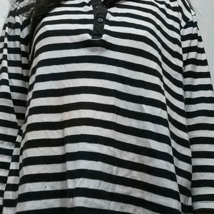 black n white striped oversized polo tshirt