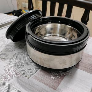 Steel Casserole With Handle