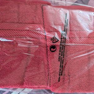 New Portico Towel Set Of 4 ( In Packaging)