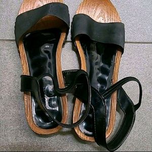 COmbo Of 2 Black Sandals