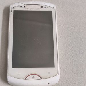 Sony Ericsson Walkman WT19i