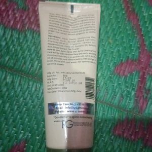 Qraa Man Acne Clearing Face Pack