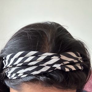 Hair Bands (any 4)