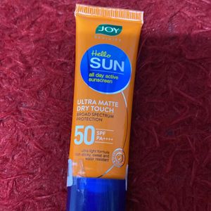 Cica Oil Free Moisturizer Lip Gloss Sunscreen