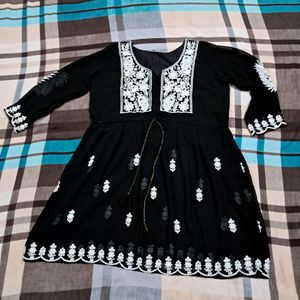 Black Kurti