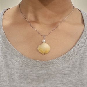 Beautiful Seashell Pendant 🐚🌊