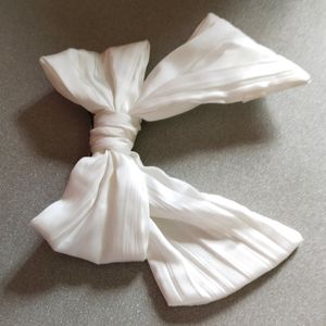 H&M Bow-detail Hair Clip