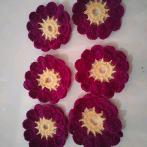 Woolen Table Mats