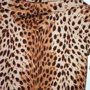 HIGH NECK TIGER PRINT TOP