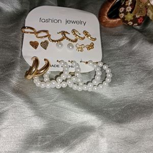 9 Pair Of Earings