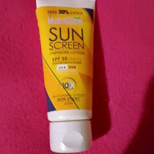 Nutri Glow Sunscreen Pack Of 1