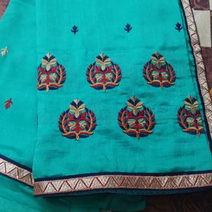 Embroidered Saree With Blouse