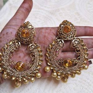 Earrings With Mangtika