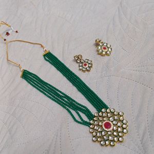 Classy Green And Kundan Jewel