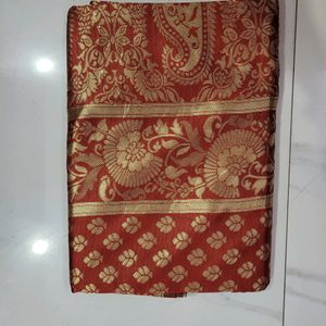 Womens Festive Wear Light Weight Saree