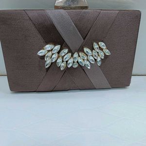 Classy Clutch