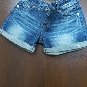 Shorts 💙 Jeans 🩳