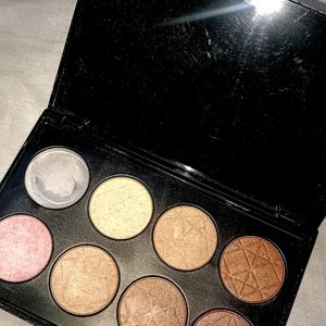 8 COLOUR HIGHLIGHTER PALLET( MARS)