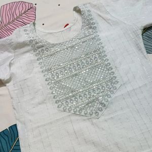 White Kurti