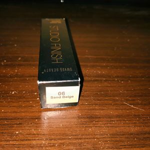 Studio Finish Swiss BEAUTY SAND BEIGE06 Foundation