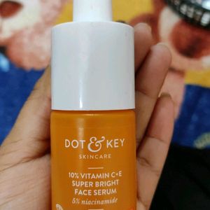 Dot And Key Vitamin C + E Super Bright Moisturiser And Serum Combo