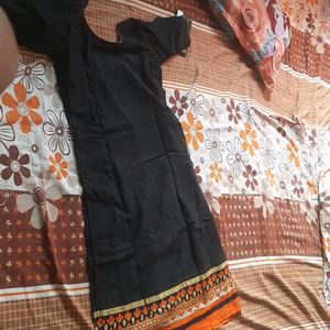 Kurthi Set With Duppata And Pant