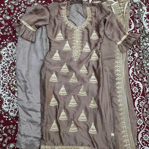 Brown Colour Suit With Pant And Dupatta🤎