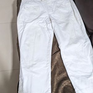 WHITE  34 INCHES and 3/4 TROUSER CASUAL