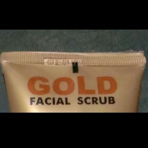 Gold Facial Scrub