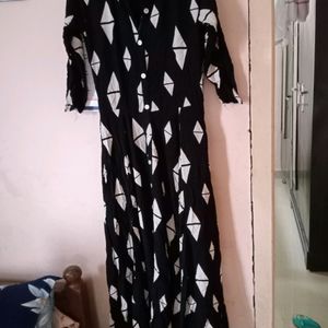 Black Colour Gown