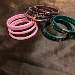 Cute Combo Of Plastic Bangles for Everyday Use