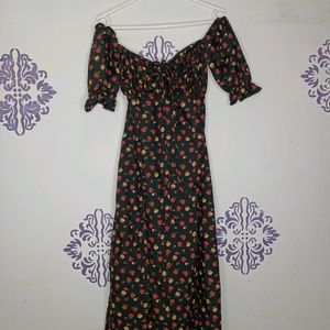 Milkmaid Slit Floral Dress 🎀🛍️