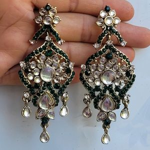 Green And White Kundan Earrings Set