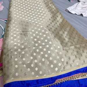 Saree With Stitched And Padded Blouse