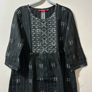 Black Embroidery Tunic