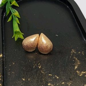 Shimmer Golden Teardrop Earrings