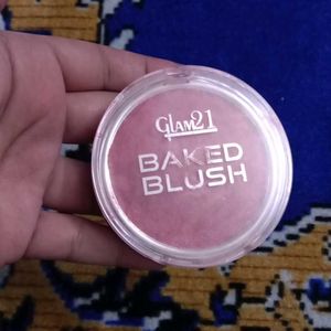 New Glam21 Baked Blush