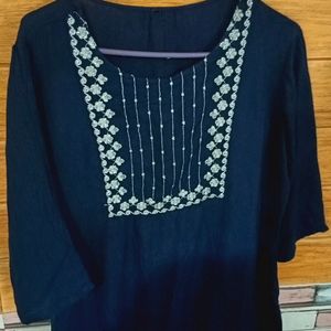 A Blue Colour Kurta In L Size For 38to40 Bust