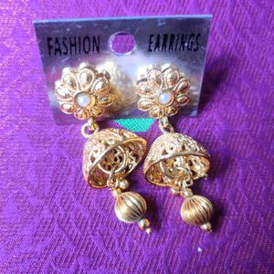 Elegant Gold Plated Jhumka Earrings