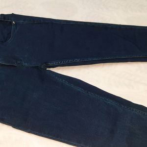 ☆Dark Blue Skinny Jeans☆