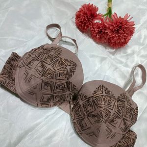 Imported Designer Bra With Shimmer Shinning