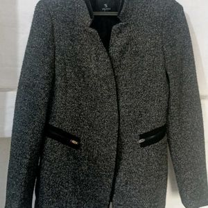 Women Black Colour Blazer