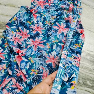 H&M Tropical Floral Print Sleeveless Shirt