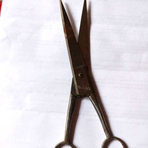 Used Hair Cutting Scissors 7.5