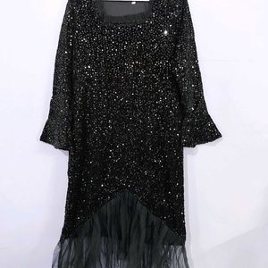 Black Sequined Party Dress