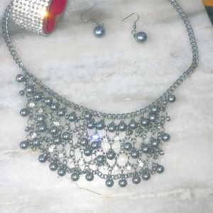 Beautiful jewellery Set With Bracelet