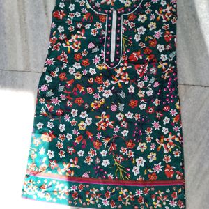 Combo Of A Dupatta And Kurti