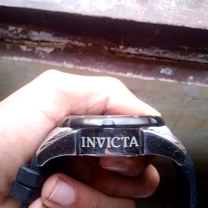 INVICTA CHORONOGRAPH WATCH.