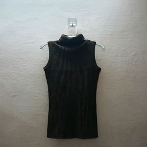 Sleeveless Sweater Tshirt  For  Women