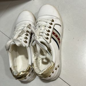 White Sneakers Size UK 4